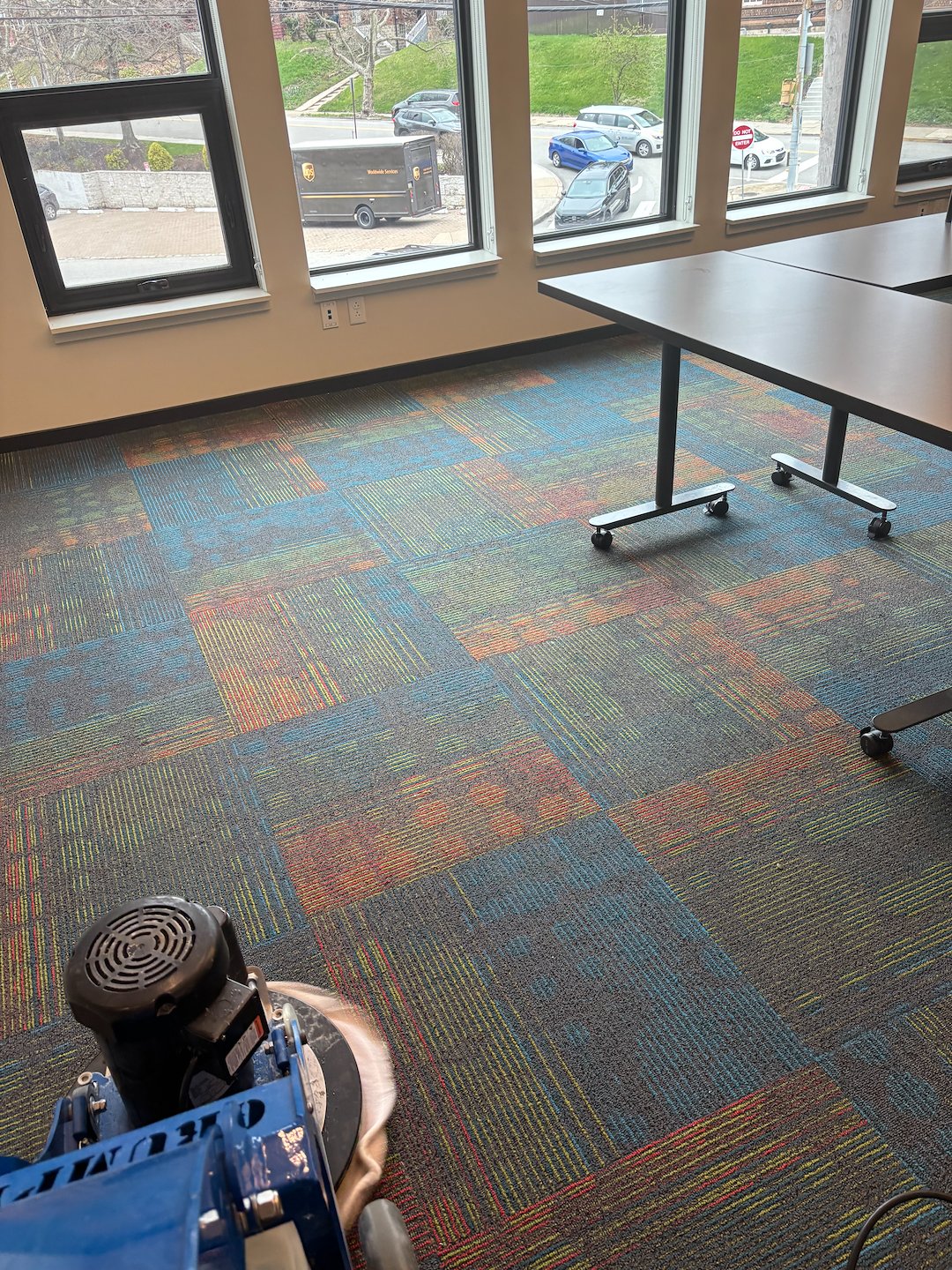 Commercial Carpet Cleaning in Squirrel Hill, Pittsburgh, PA – Keep Your Business Looking Sharp