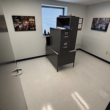 VCT-Stripping-and-Waxing-in-Perrysburg-Ohio-Restore-Shine-Protect-Your-Floors-and-Keep-Your-Business-Looking-Professional 5